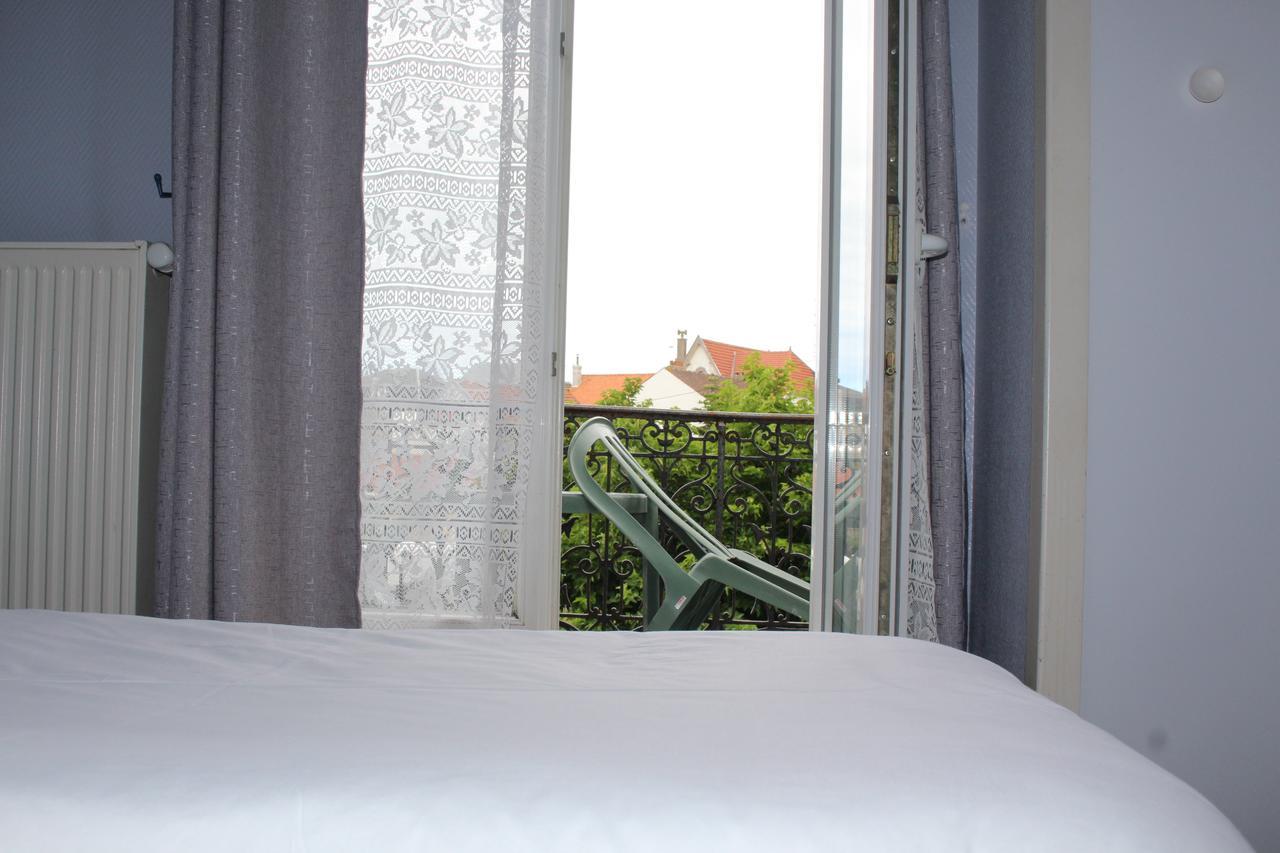 Le Voltaire Hotel Berck Exterior photo