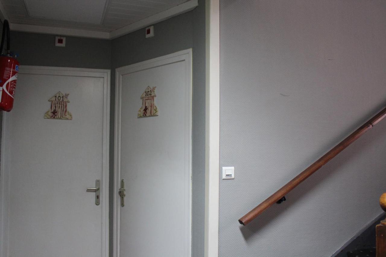 Le Voltaire Hotel Berck Exterior photo